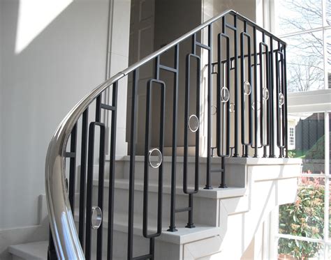 Art Deco Design Balustrade With Stainless Steel Handrail And Matching