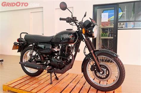 Kawasaki W175 Injeksi Tambah Banyak Fitur Tapi Lebih Murah Dari Versi