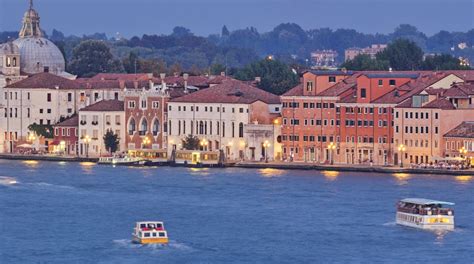 Visit La Giudecca: 2024 La Giudecca, Venice Travel Guide | Expedia