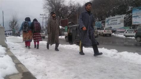 Minimum Temperature Rises Slightly In Kashmir Srinagar Records Minus 2