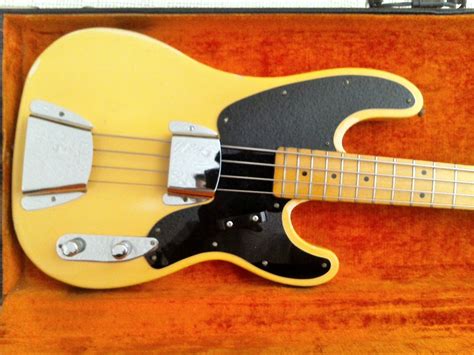 Vintage Fender Telecaster Bass