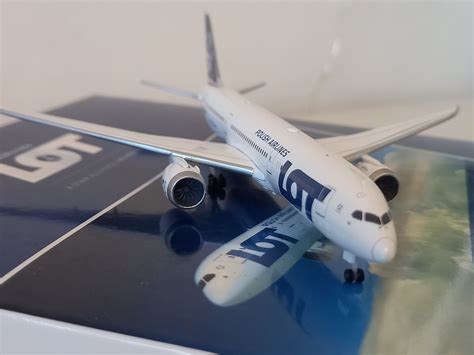 Boeing 787 9 Dreamliner PLL LOT Metalowy Herpa Skala 1 500 Katowice