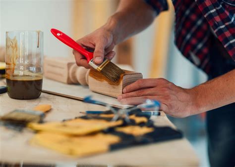 Astuces Pour Repeindre Un Ancien Meuble En Bois Sans L Ab Mer