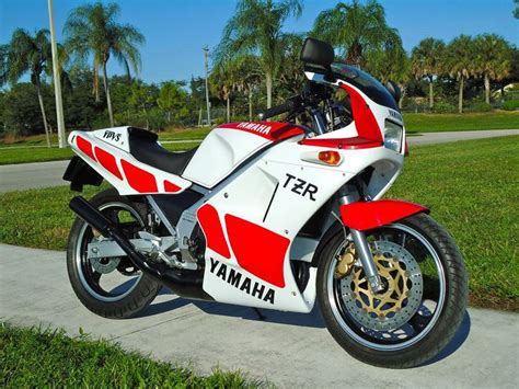 Yamaha Tzr