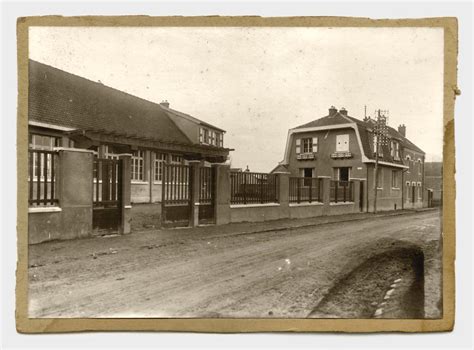 Ancienne Cole De Gar Ons De Villers Bretonneux Actuelle Cole