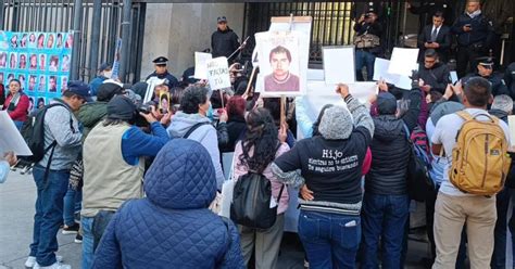 Madres Buscadoras Protestan Contra Censo De Desaparecidos “amlo No Los