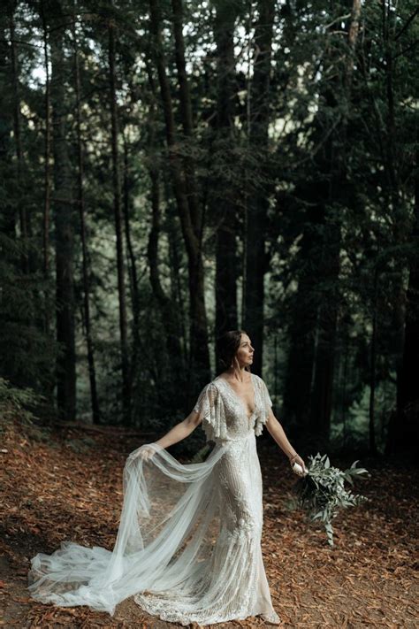 Vintage Parisian Inspired Mendocino Woodlands Wedding | Junebug ...