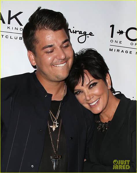 Kris Jenner Slams Rob Kardashian Rehab Reports Photo 3381015 Kris Jenner Rob Kardashian