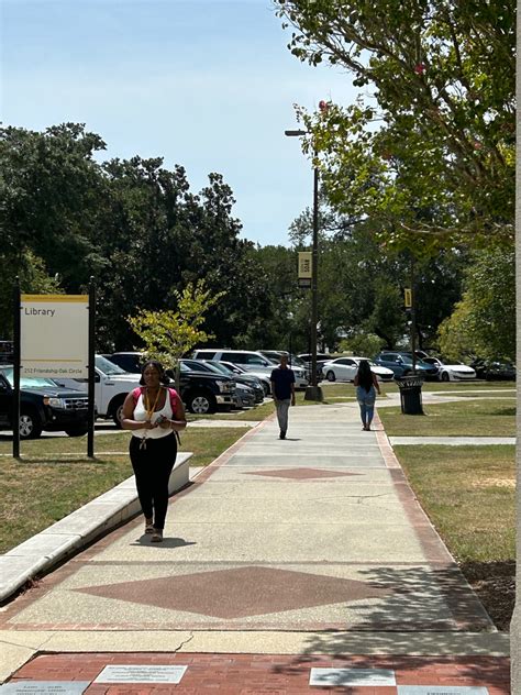 USM’s Gulf Park Campus Kicks Off First Day of Classes | The University of Southern Mississippi