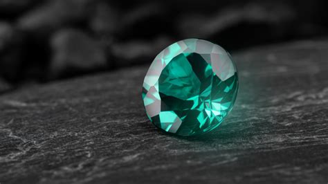 May Birthstone: Emerald | PriceScope