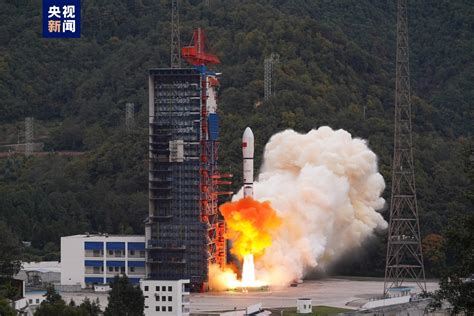 中國衛星互聯網技術試驗衛星成功發射 內地 香港中通社