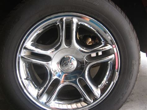 Am I The Only One With Chrome Rt Wheels Dodge Dakota Forum Custom Dakota Truck Forums