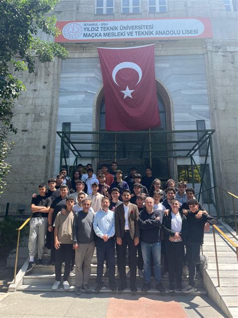 Amper Elektrikten Eğitime Güven Dolu Destek
