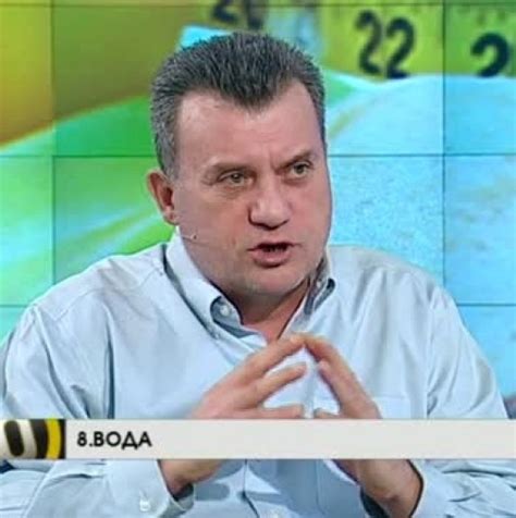 Тази напитка на д-р Огнян Пелов засилва метаболизма така, че започвате ...