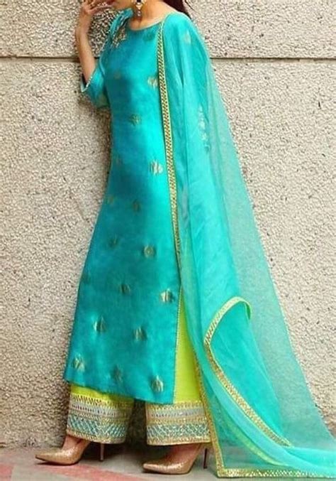 Pin By Daxa Hurbada On Dress With Skirt Or Palazzo Indian Designer