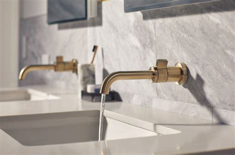 Litze® Single Handle Wall Mount Lavatory Faucet