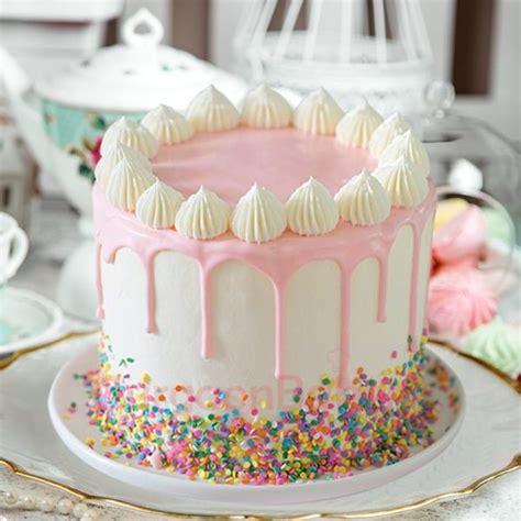 Pink Celebration Pink Drip Cake for Girls | Gurgaon Bakers