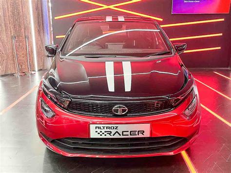 Tata Altroz Racer 120 Ps Dual Tone Red Black 2023 Auto Expo