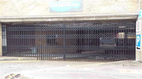 Sws Retractable Gates Installed At Queensgate Peterborough