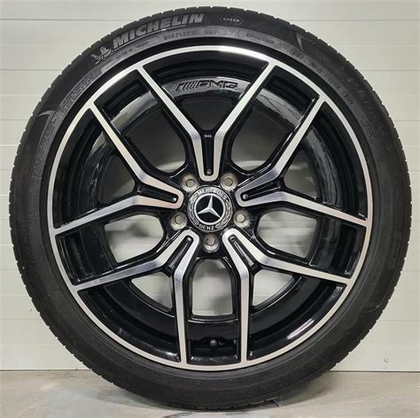 Originale Mercedes E Class A R Felger Med Michelin Sommerdekk