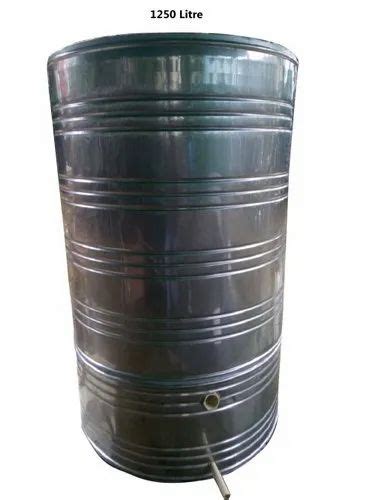 RO PLANT 1250 Litre Vertical SS Insulated Tank At Rs 43750 Piece