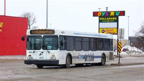 Winnipeg Transit On Route To Kildonan Place Flickr