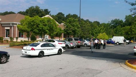 Bank Robbery Suspect Shot Dead By Gwinnett Police