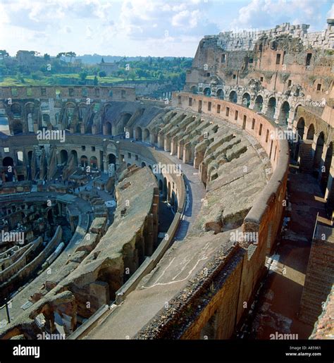 Rome colosseum gladiators hi-res stock photography and images - Alamy