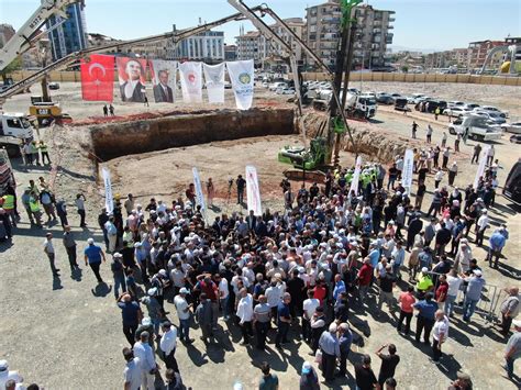 Malatyada yerinde dönüşümde ilk kazma vuruldu İhlas Haber Ajansı