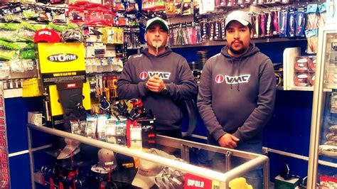 presentación del nuevo auspiciador tienda mundo fishing de Ancud