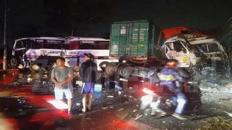 Tabrakan Beruntun Di Pantura Pati Tewas Bus Surya Bali Terlibat