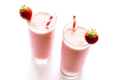 Healthy Strawberry Cottage Cheese Smoothie 12g Protein Live Eat Learn