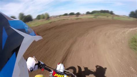 Ma Premiere Fois Sur Un Terrain De Moto Cross Youtube