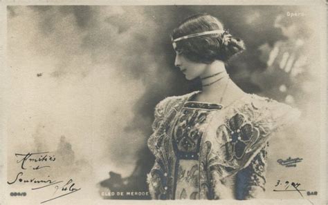 Cléo de Mérode Belle epoque Fantasy garb French postcard