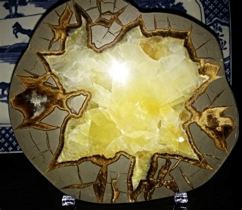 What Is A Septarian Concretion