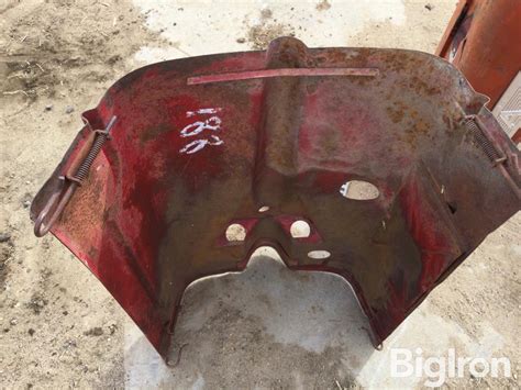 Farmall Tractor Hoods Bigiron Auctions