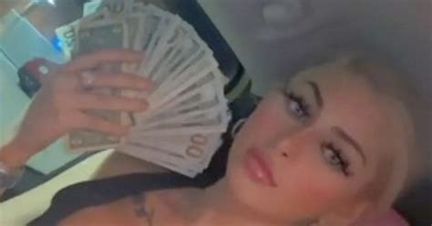 Waitress Who Dyed Hair Blonde Says Being Bimbo Pays Off As She Triples Tips Daily Star