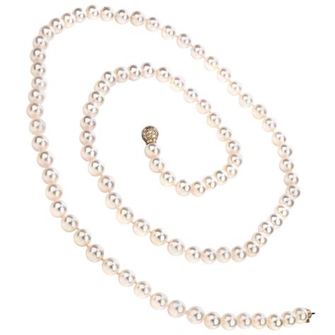 Natural Saltwater Pearl Necklace With Diamond Gold Clasp For Sale At