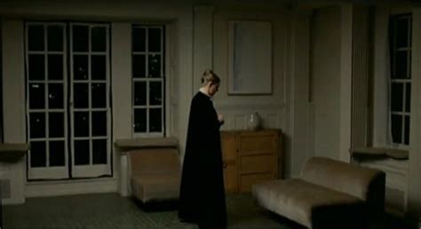 FOR PILAR~: Stills by Nick Scholl from "Interiors," by Woody Allen in ...