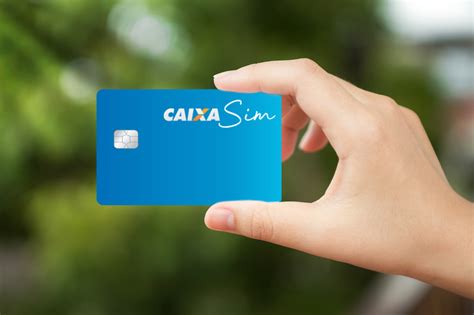 Correntistas da Caixa comemoram benefícios do cartão de crédito