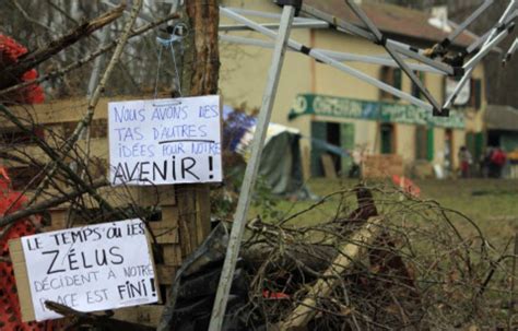 Center Parcs abandonne son projet à Roybon en Isère