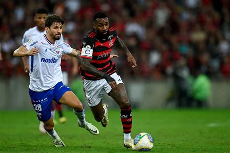 A declaração de Gerson após a derrota do Flamengo contra o Fortaleza