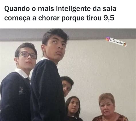 Pin Em Huehuehue Memes Engra Ados Meme Engra Ado Piadas Memes