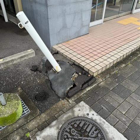 某スーツ店舗福岡市早良区店のポール工事をご紹介させていただき スタッフブログ 福岡の外壁塗装なら株式会社mkクリエイト