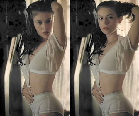 Celebrity Alyssa Milano Nude Tits In Fetish Sex Scene Caps Porn Pictures XXX Photos Sex Images