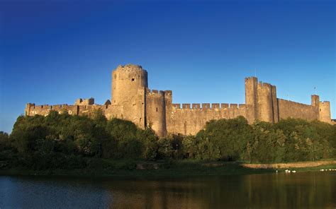 Pembroke | Medieval Town, Castle, Harbour | Britannica