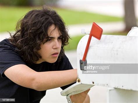 Intruder Detection Fotografías E Imágenes De Stock Getty Images