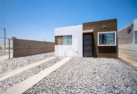 Renta Casa En Lucerna Mexicali EB QN1346 Icasas Mx