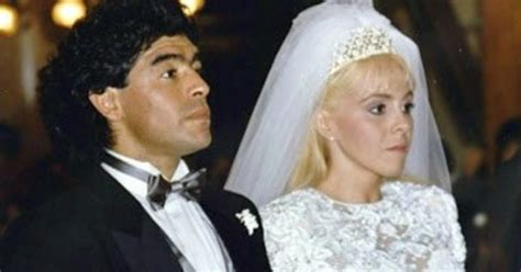 Cómo Fue La Increíble Fiesta De Casamiento De Diego Maradona Con