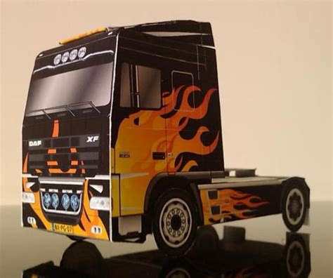 Papermau Daf Xf Sc Truck Paper Model With Flame Textures By Bouwplaat Van Je Eigen Truck In